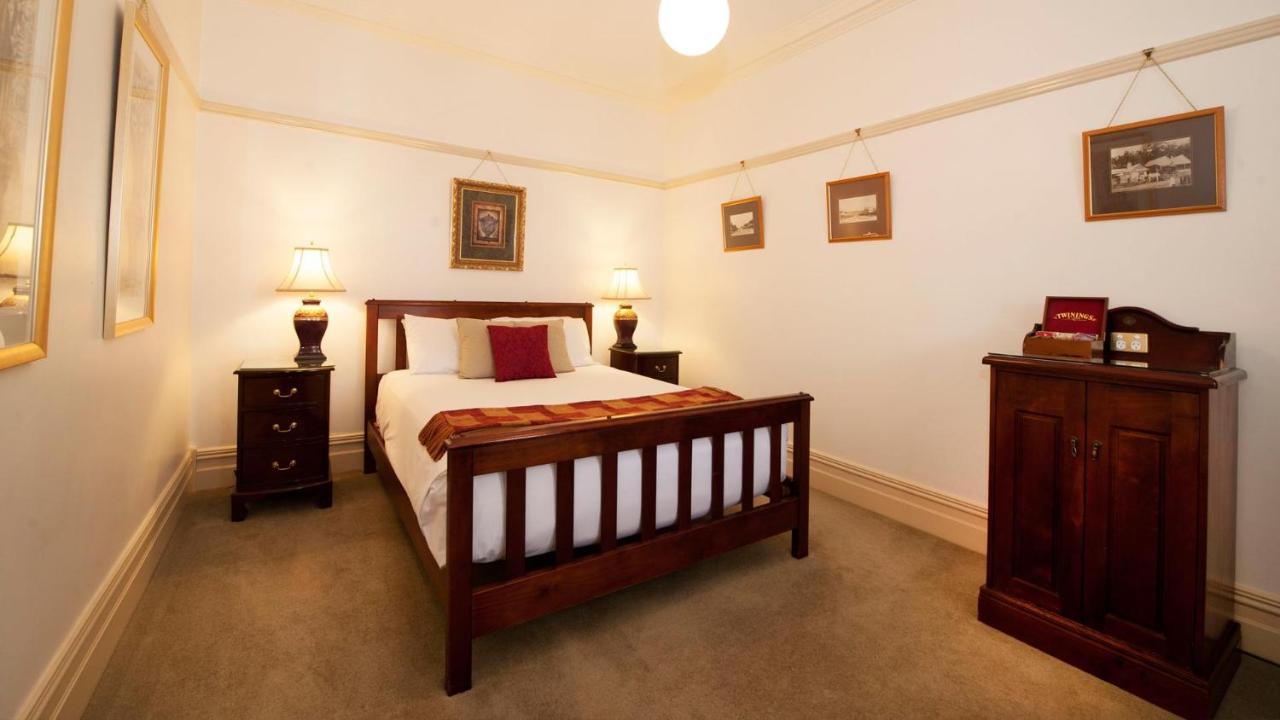 Cobb & Co Court Boutique Hotel Mudgee Εξωτερικό φωτογραφία