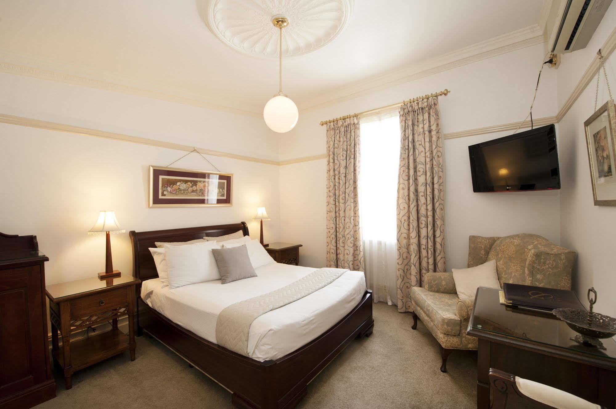 Cobb & Co Court Boutique Hotel Mudgee Εξωτερικό φωτογραφία